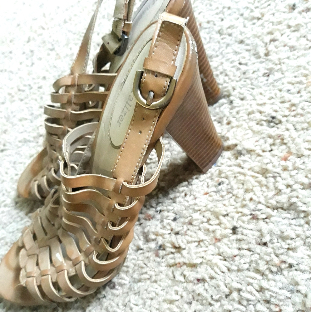 Naturalizer Heels